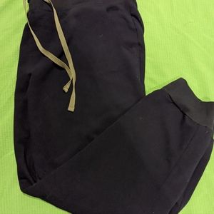 Figs XL Navy jogger scrubs